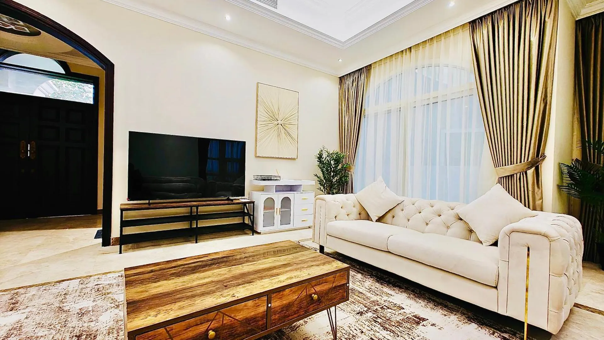 369 Stays- 5 Bedroom Villa With Private Pool Дубай ОАЭ