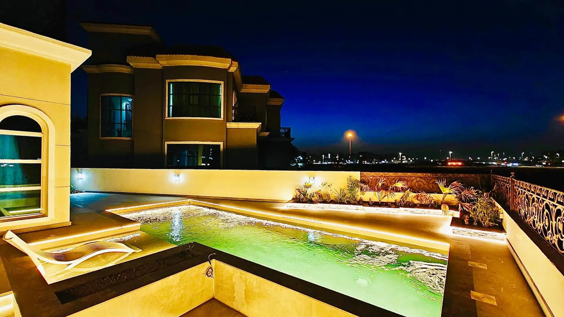 369 Stays- 5 Bedroom Villa With Private Pool Dubai United Arab Emirates