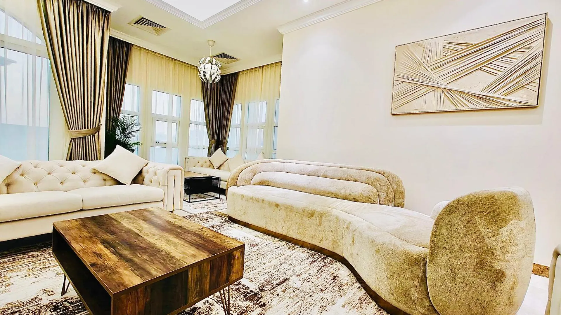 369 Stays- 5 Bedroom Villa With Private Pool Dubai United Arab Emirates