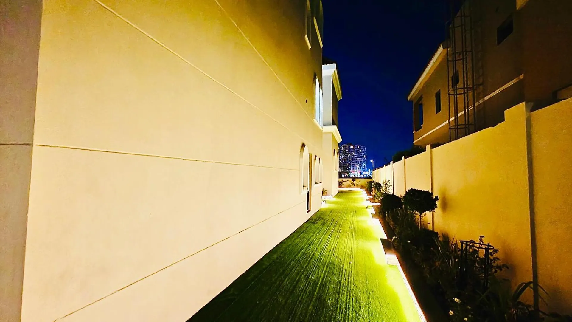 369 Stays- 5 Bedroom Villa With Private Pool Dubai United Arab Emirates