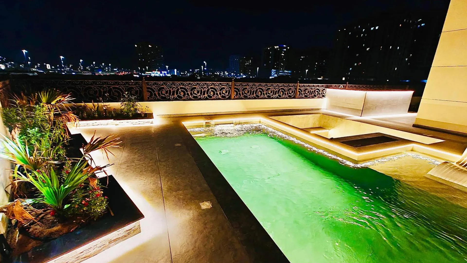 369 Stays- 5 Bedroom Villa With Private Pool Dubai